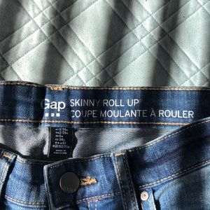 Gap Skinny roll up jeans size 2